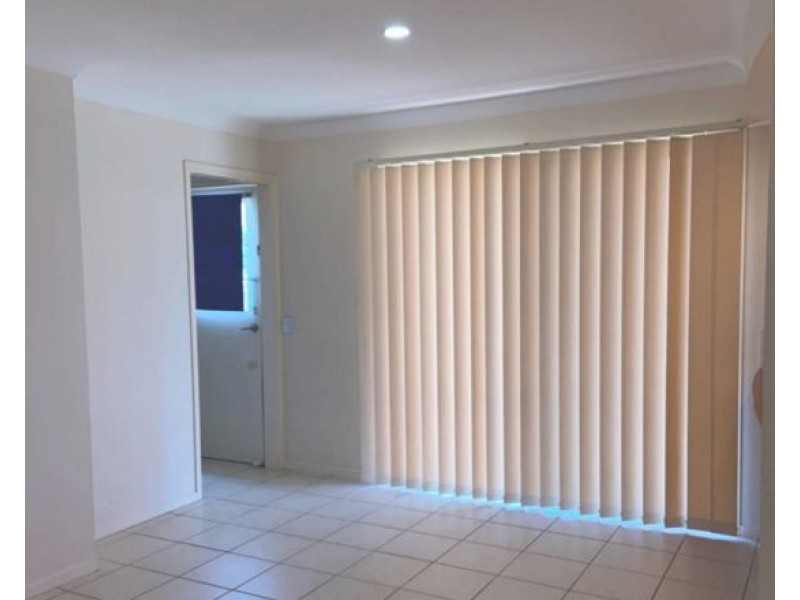 99/302 Christine Avenue, Varsity Lakes QLD 4227