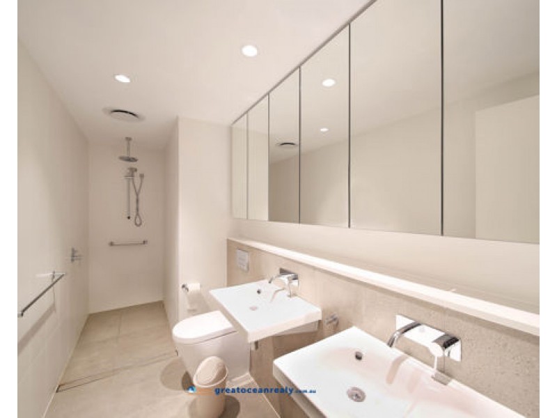 1802/3 Northcliffe Terrace, Surfers Paradise QLD 4217