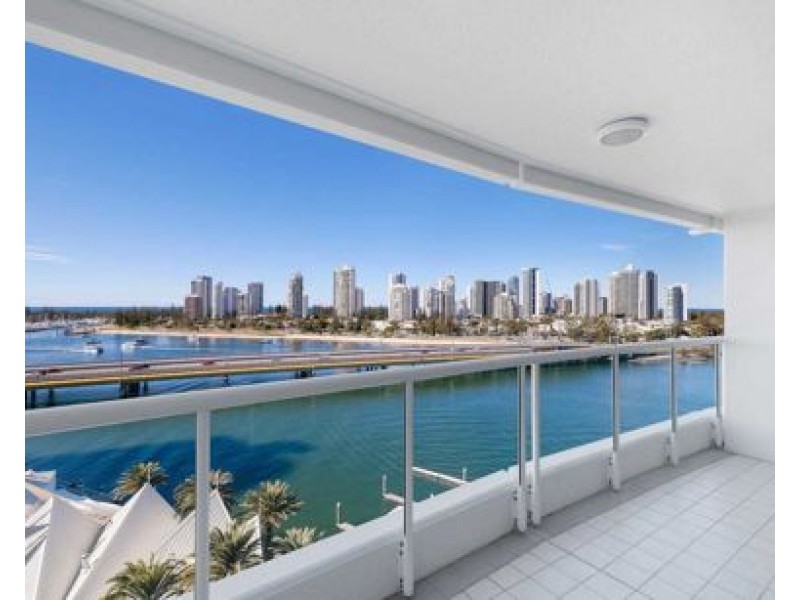 A11-3/75 Brighton Parade, Southport QLD 4215