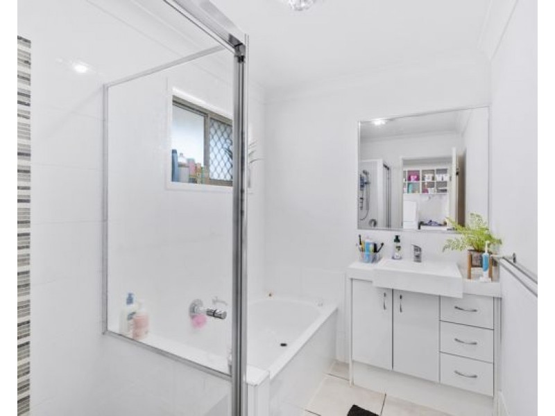 41 Banks Drive, Ormeau QLD 4208