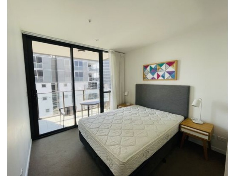 2402/2663 Gold Coast Hwy, Broadbeach QLD 4218