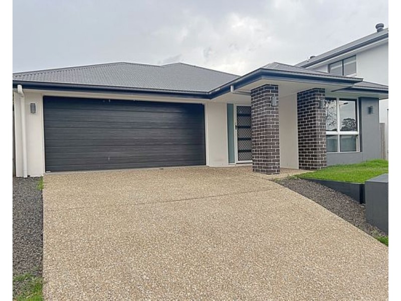 6 Lillypilly Drive, Ripley QLD 4306