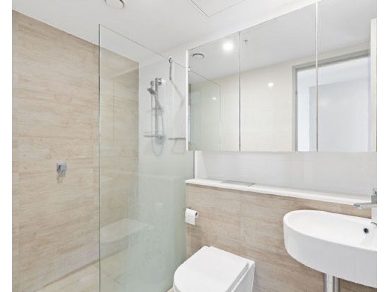 2309/2 Como Crescent, Southport QLD 4215