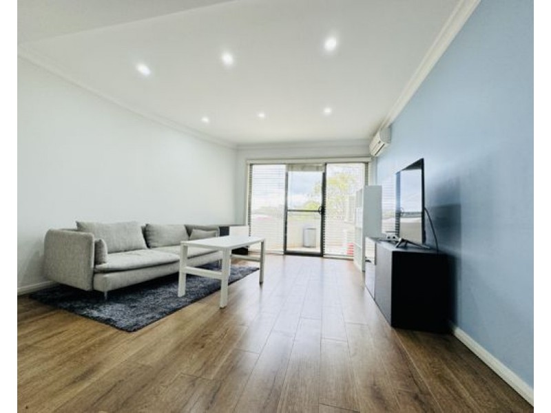 13/52 President Ave, Caringbah NSW 2229