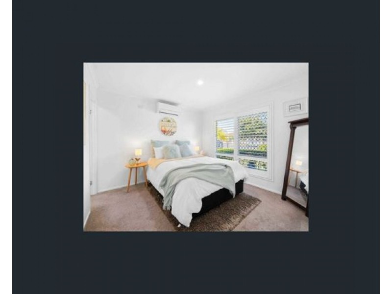 19 Oakview St, Parkinson QLD 4115