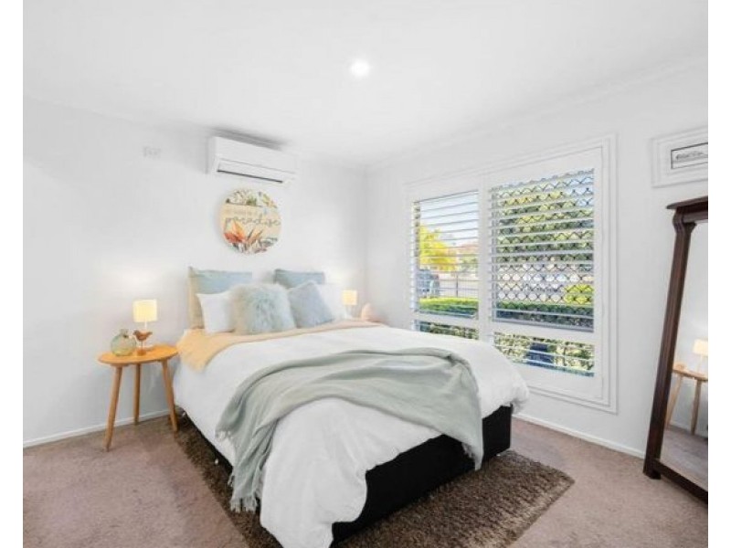 19 Oakview St, Parkinson QLD 4115