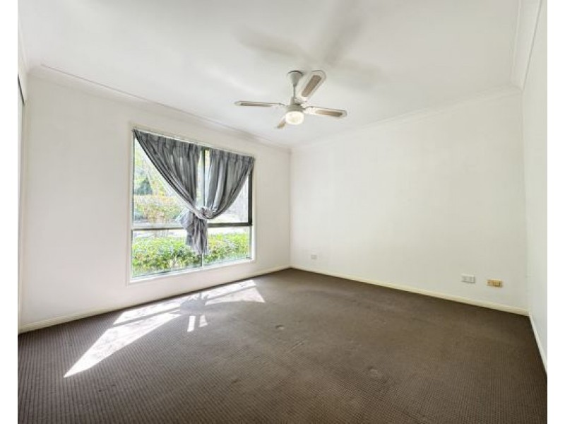 54 Roseglen Street, Greenslopes QLD 4120