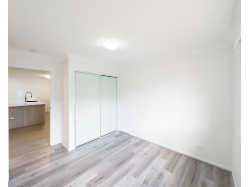 12 Overton Street, Calamvale QLD 4116
