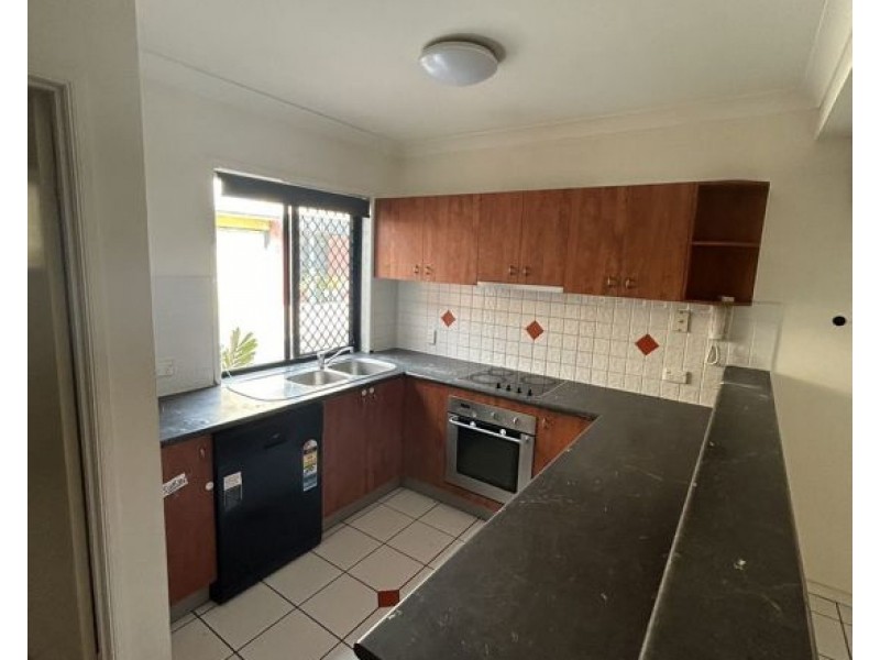 2/38 Latham St, Chermside QLD 4032