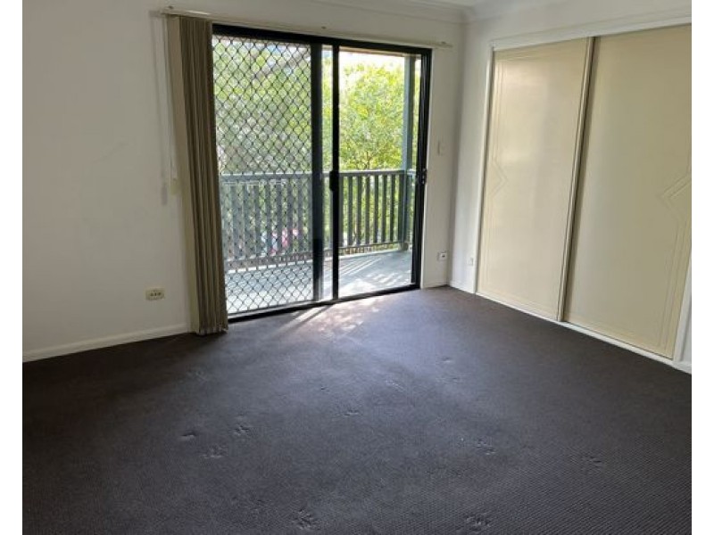 2/38 Latham St, Chermside QLD 4032