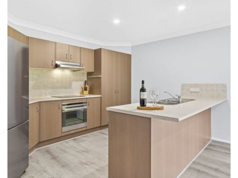 8 FIRECREST CLOSE, Upper Coomera QLD 4209