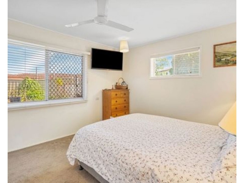 26 Binnalong St, Rochedale South QLD 4123