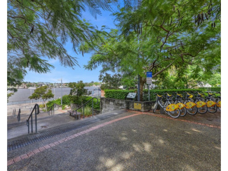 326/64 Macquarie Street, Teneriffe QLD 4005