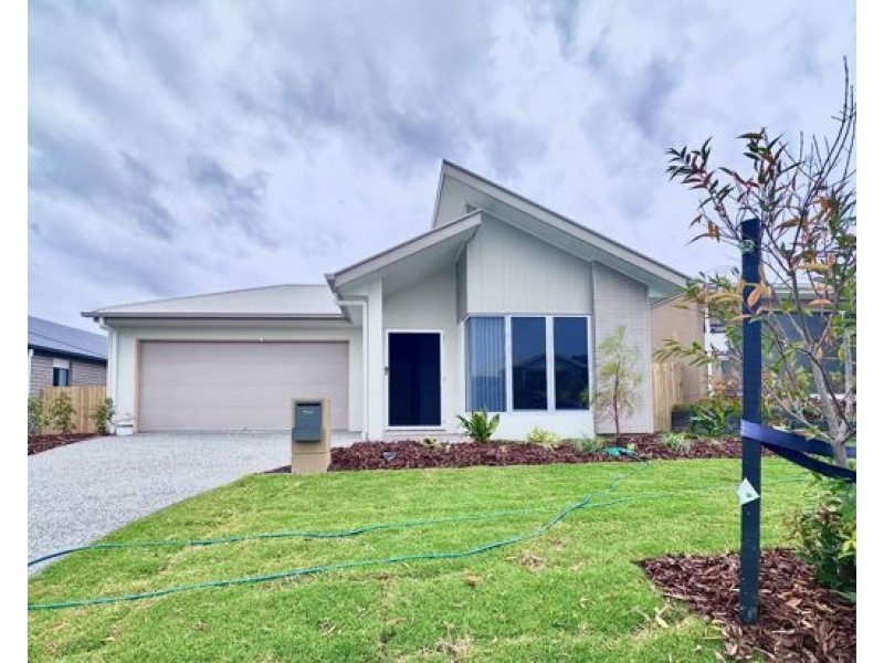 22 Rosa Street, Ripley QLD 4306