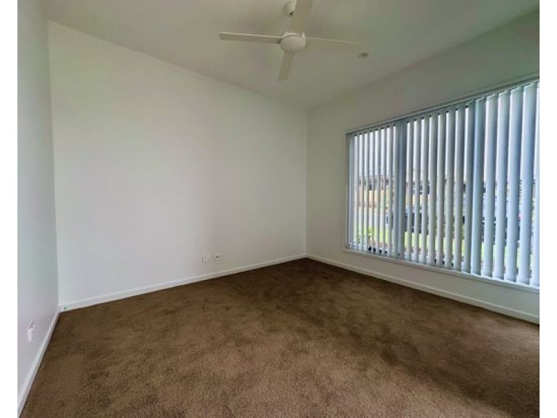 22 Rosa Street, Ripley QLD 4306