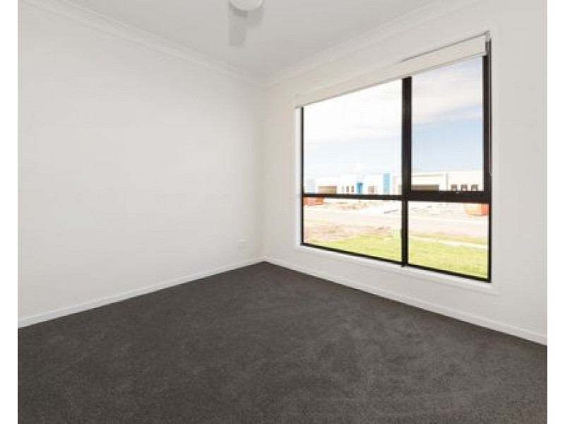 16 BARRON COURT, Pimpama QLD 4209