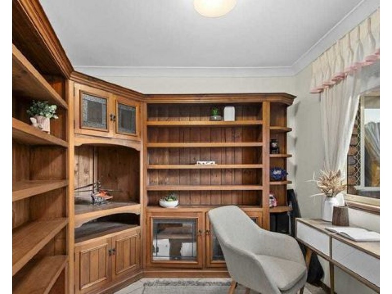 6 Forest Court, Algester QLD 4115