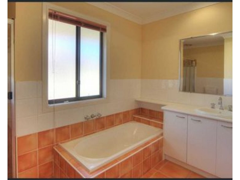 8 18 Altandi Street, Sunnybank QLD 4109