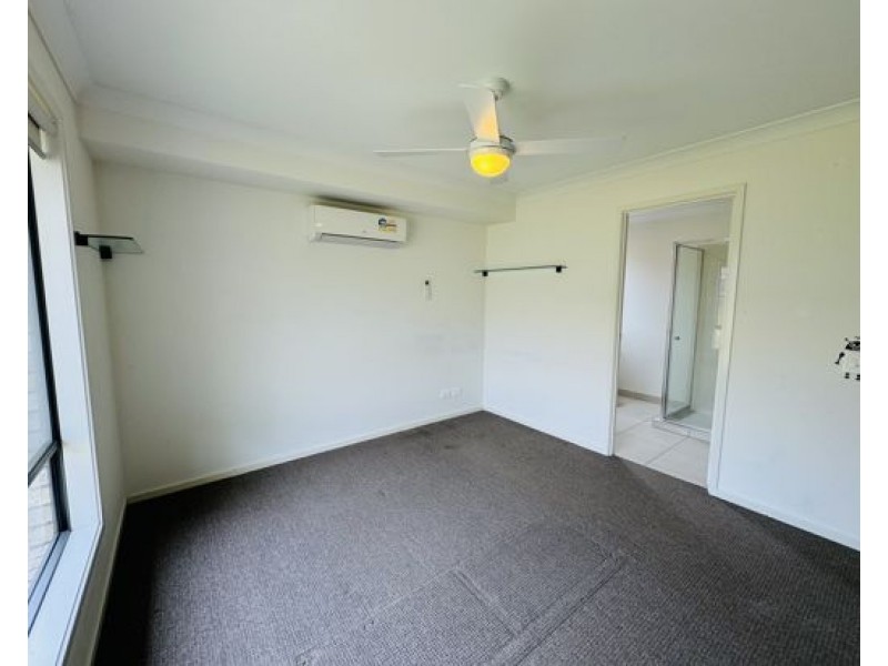 1/27 Chaka Street, Hillcrest QLD 4118