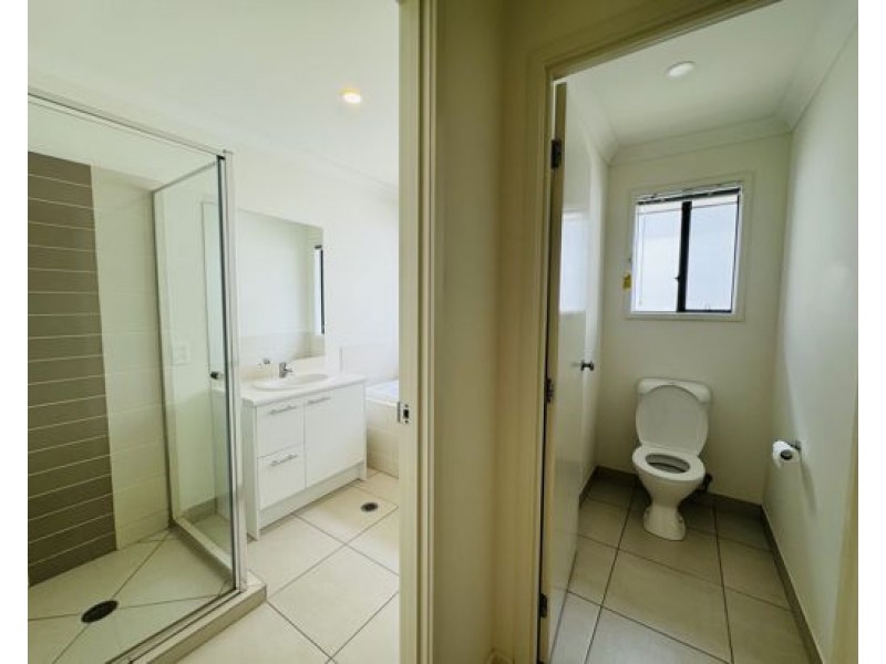 1/27 Chaka Street, Hillcrest QLD 4118