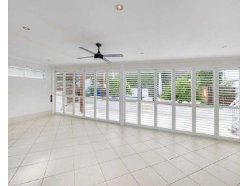 96 Crosby Road, Ascot QLD 4007