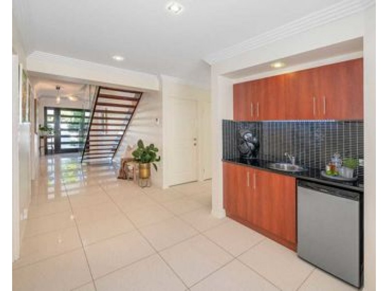 96 Crosby Road, Ascot QLD 4007