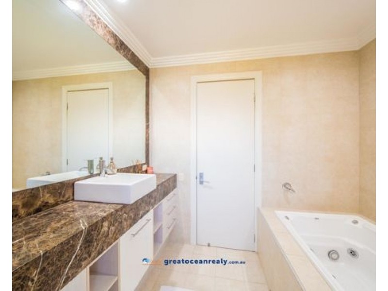 34 Buccaneer Way, Coomera Waters QLD 4209