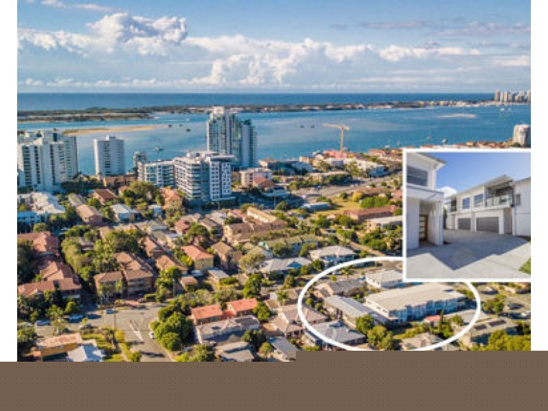 2/41 Imperial Parade, Labrador QLD 4215