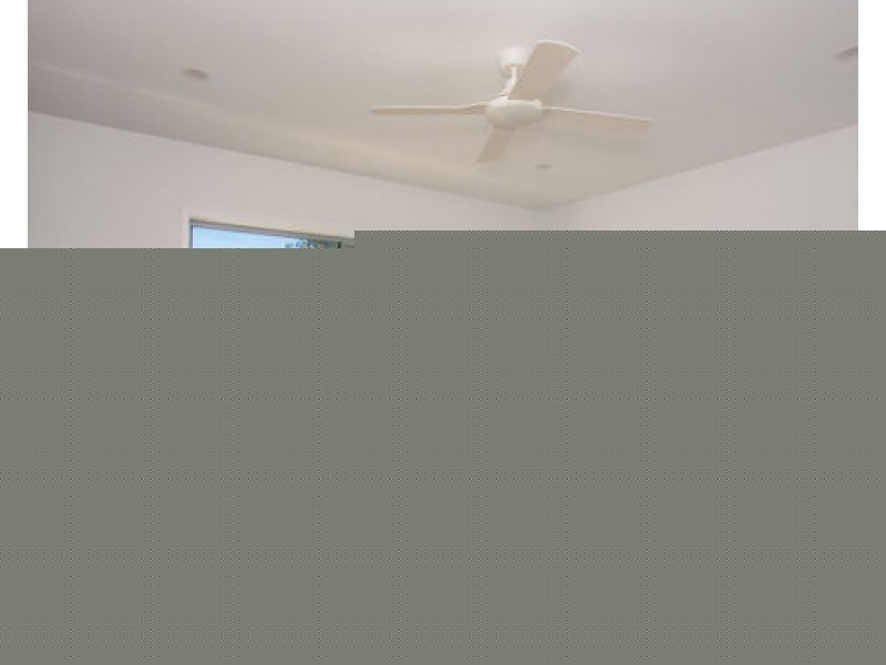 2/41 Imperial Parade, Labrador QLD 4215