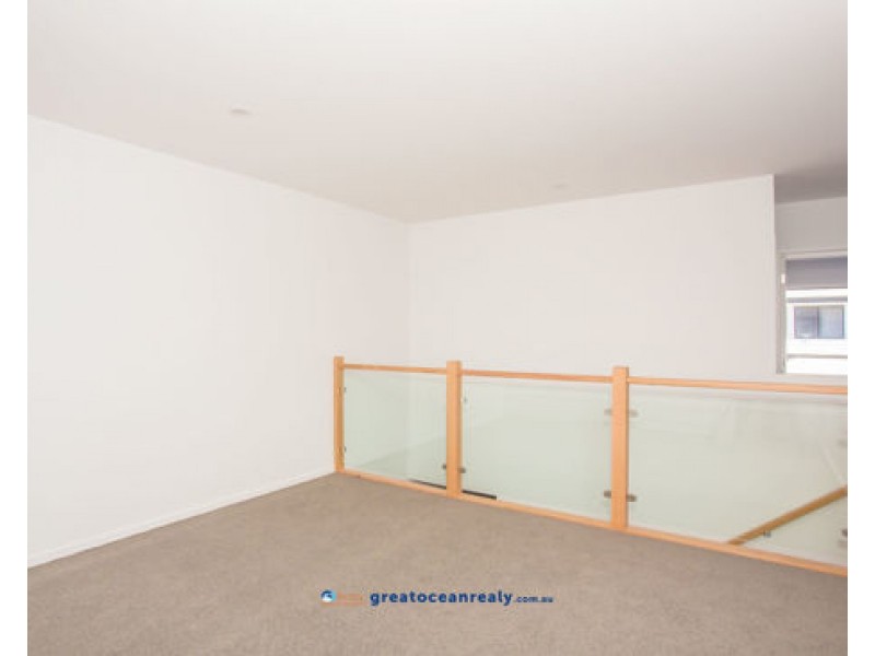 2/41 Imperial Parade, Labrador QLD 4215