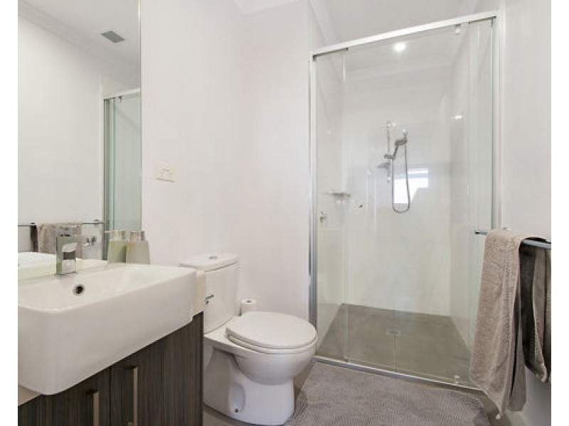 1B, 25-29 Regent street, Woolloongabba QLD 4102