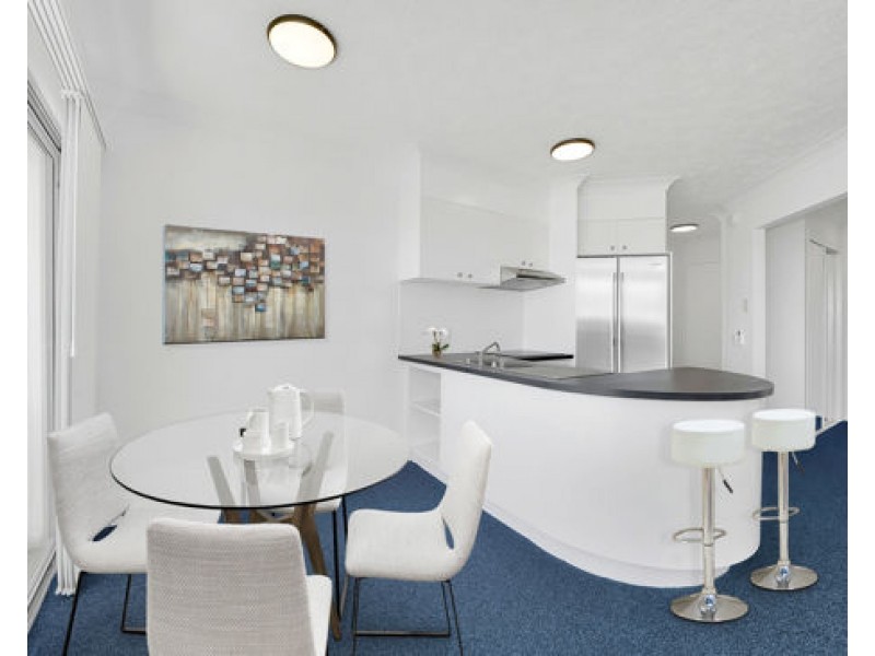 Unit 68 106-108 Marine Parade, Southport QLD 4215