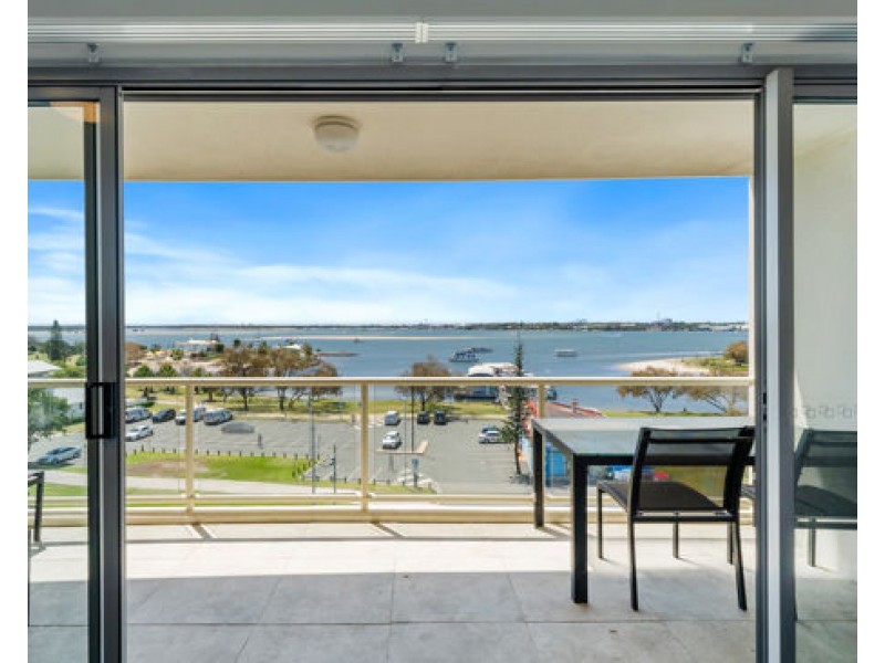 Unit 68 106-108 Marine Parade, Southport QLD 4215