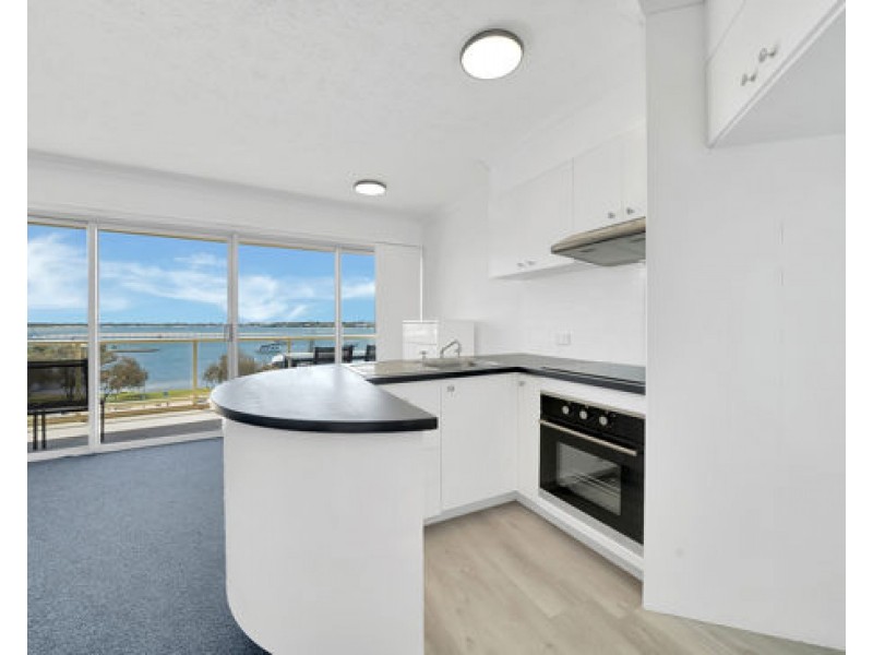 Unit 68 106-108 Marine Parade, Southport QLD 4215