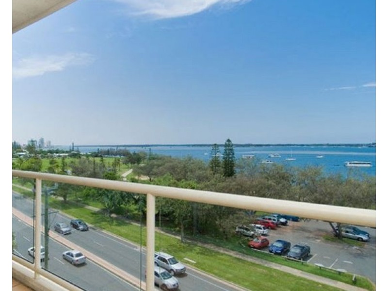 Unit 68 106-108 Marine Parade, Southport QLD 4215