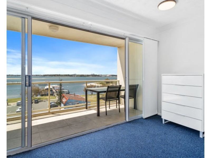 Unit 68 106-108 Marine Parade, Southport QLD 4215