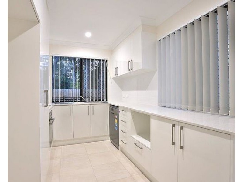 15/7 Franco Place, Bridgeman Downs QLD 4035