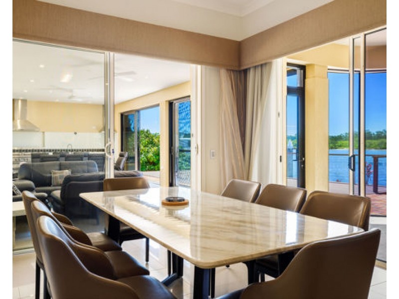 5306 Marine Drive North, Sanctuary Cove QLD 4212