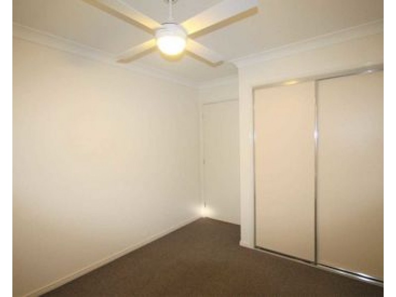22 Mount Pleasant Street, Park Ridge QLD 4125