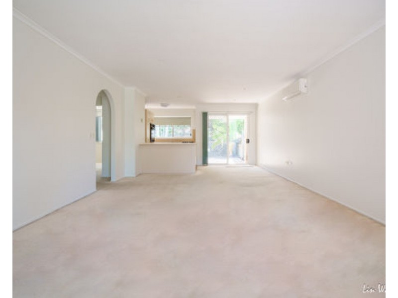 16/128 Benowa Road, Southport QLD 4215