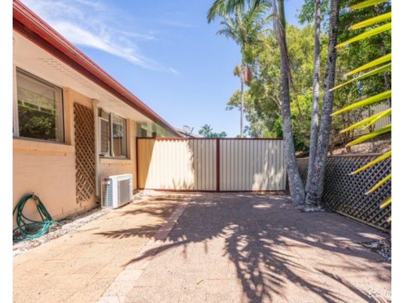 16/128 Benowa Road, Southport QLD 4215