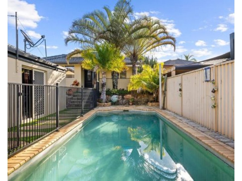 3 Jamieson Drive, Parkwood QLD 4214