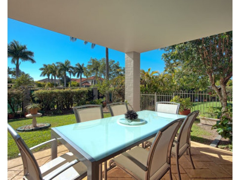 48/1 Bronberg Court, Southport QLD 4215