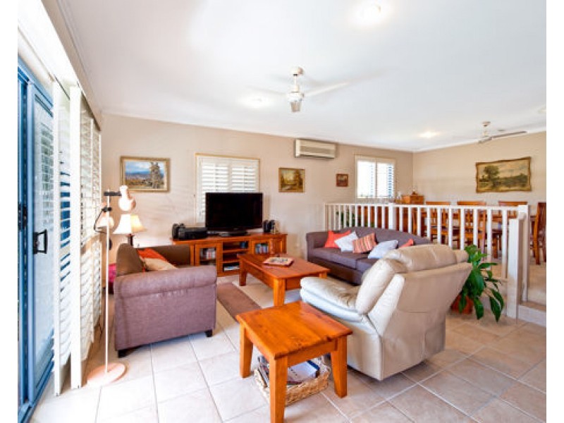 48/1 Bronberg Court, Southport QLD 4215