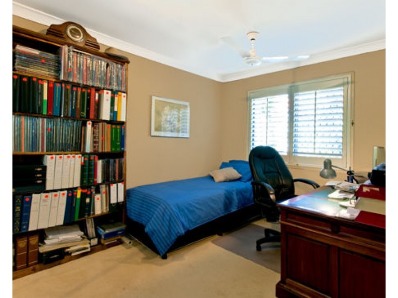 48/1 Bronberg Court, Southport QLD 4215