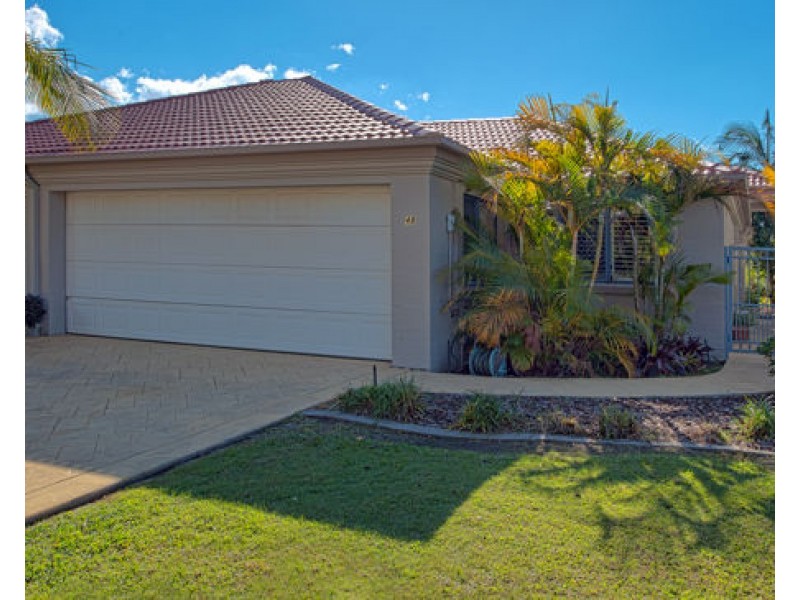 48/1 Bronberg Court, Southport QLD 4215