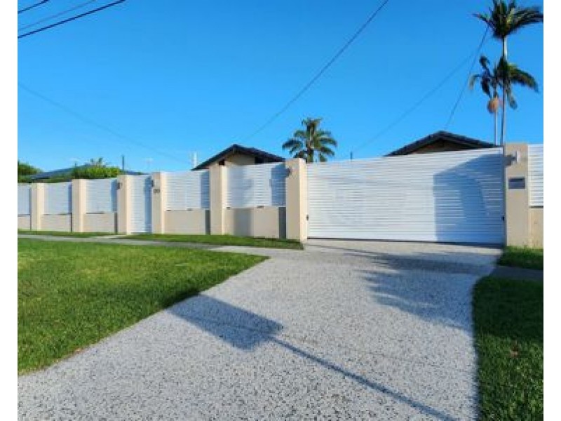 99 Springwood Rd, Springwood QLD 4127