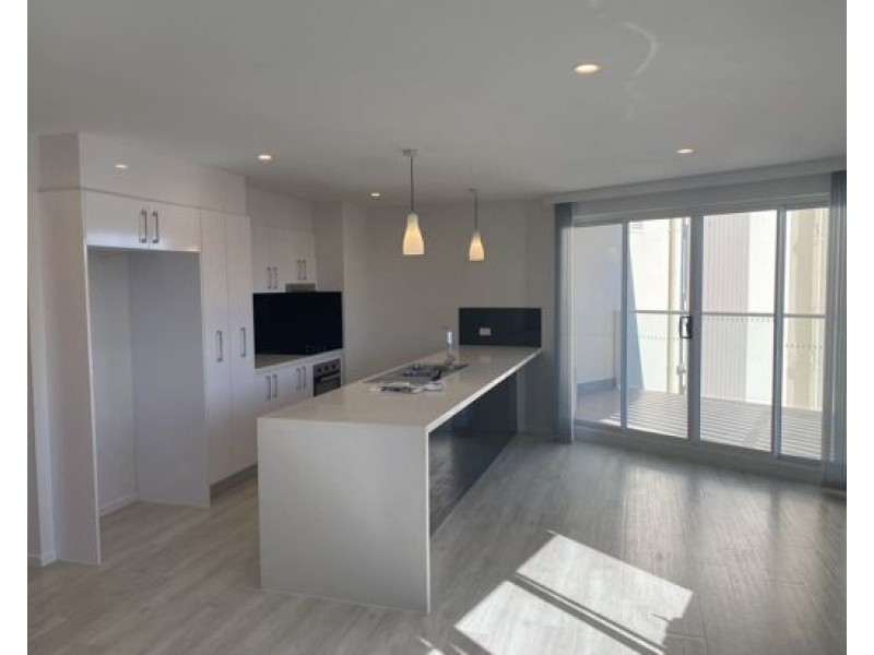 U407/81 Sutton street, Redcliffe QLD 4020
