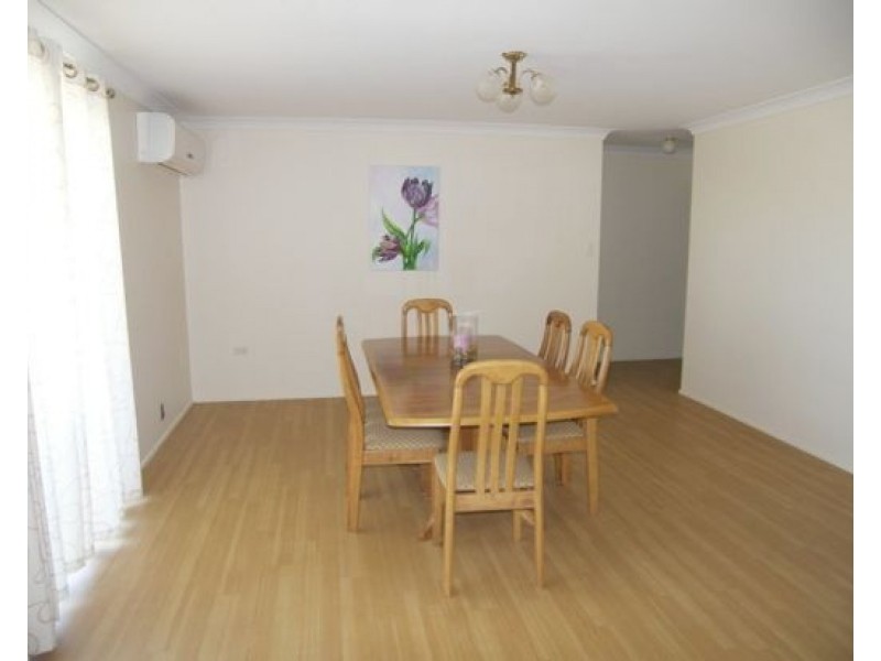 344 West Street, Kearneys Spring QLD 4350