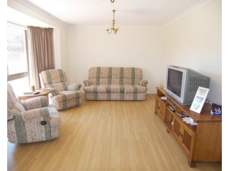 344 West Street, Kearneys Spring QLD 4350